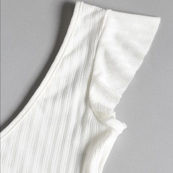 Zaful Ruffle Peplum Top - Picture 2 of 4